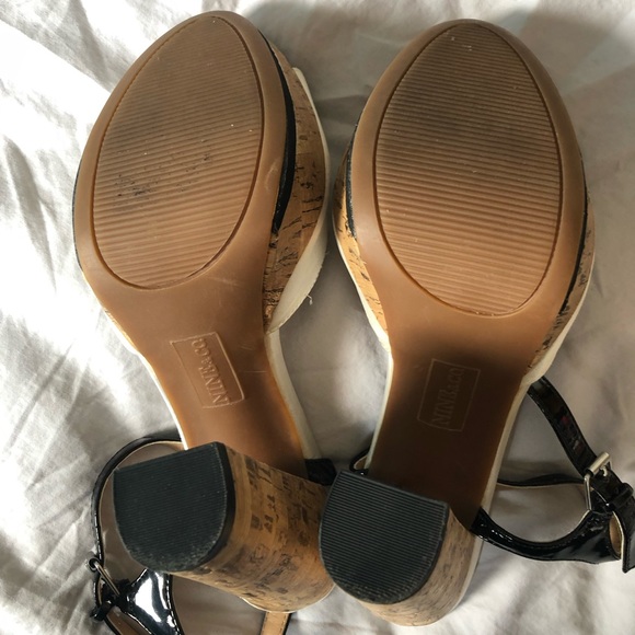 Nine West Black and White with Flower Size 8 US - Picture 5 of 5